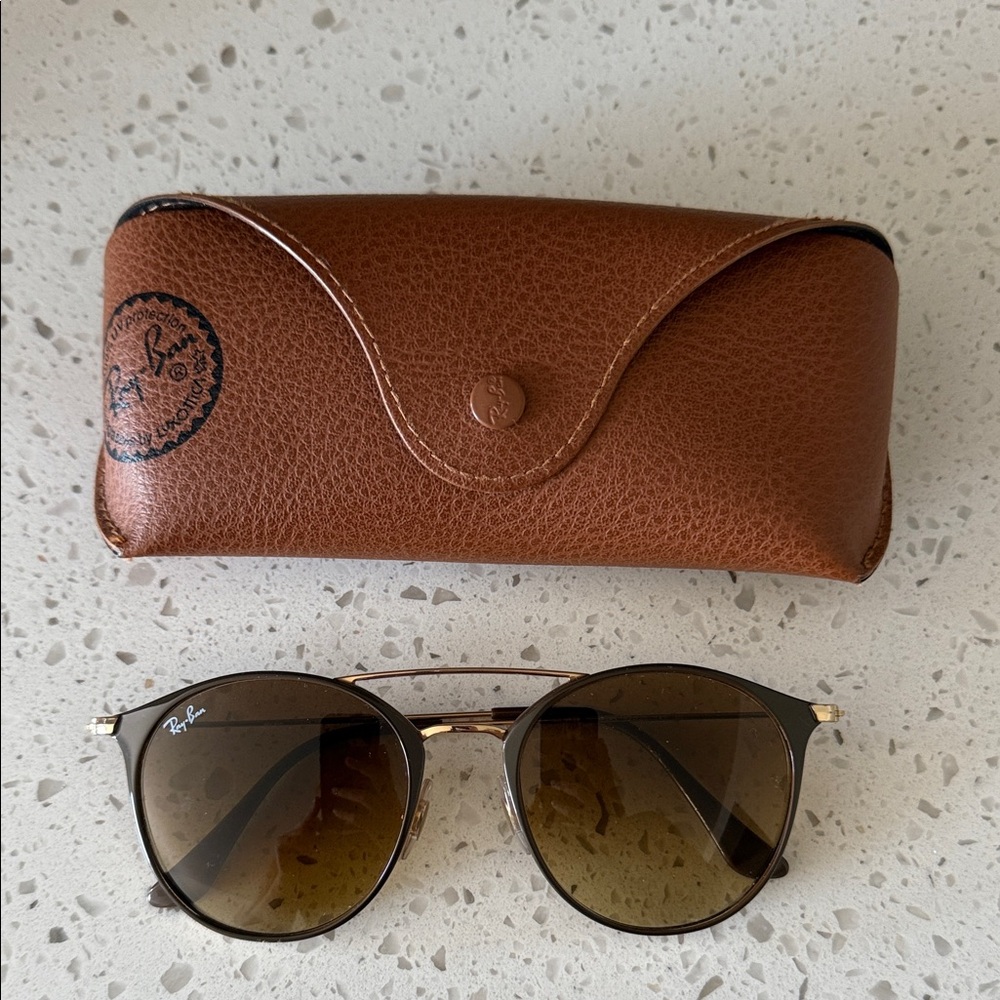 Ray-Ban Black and Brown Sunglasses with Case